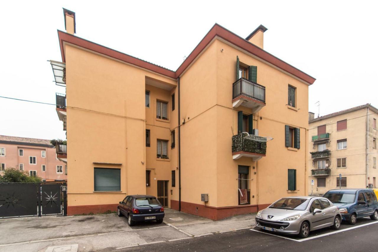 Little And Cozy Flat Near Venice Marghera Exterior photo